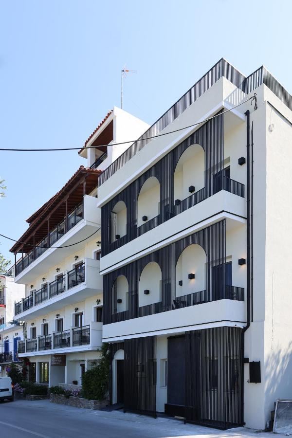 Uphill Unique Boutique Suites Скиатос Экстерьер фото