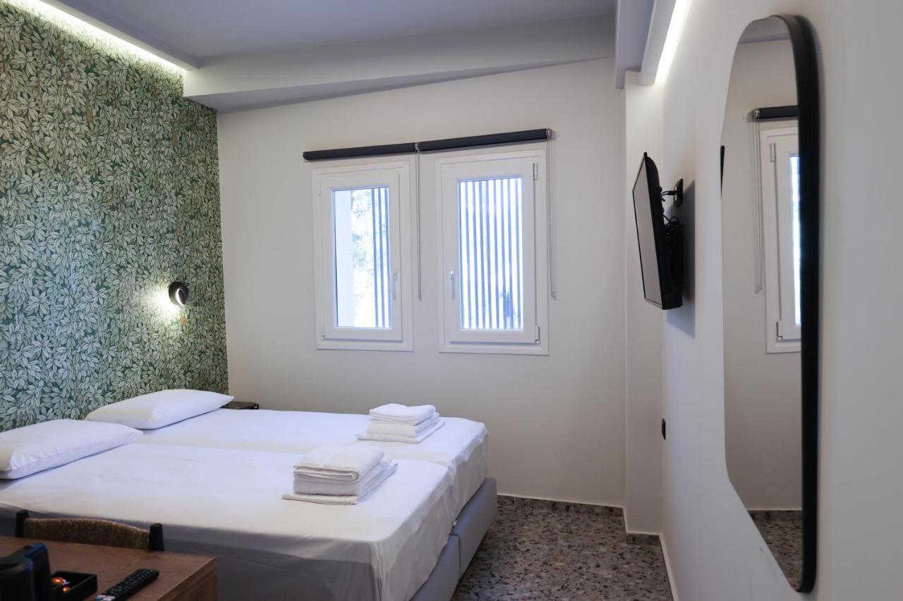 Uphill Unique Boutique Suites Скиатос Экстерьер фото